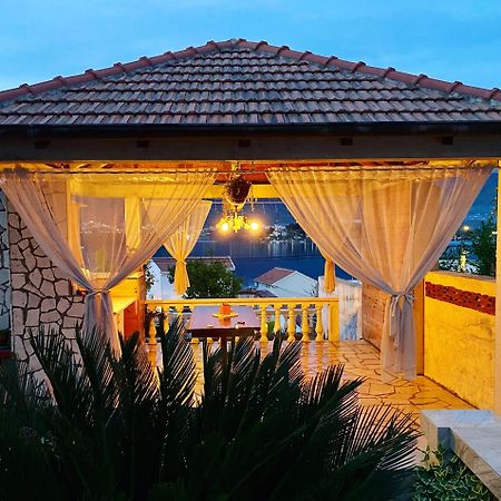 Ino Apartments Τίβατ Εξωτερικό φωτογραφία